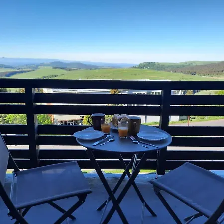 Appartamento Les Matins Du Sancy Super-besse Besse-et-Saint-Anastaise